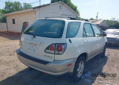 2002 Lexus Rx 300 z USA, uszkodzony, nr VIN JTJHF10U720256520